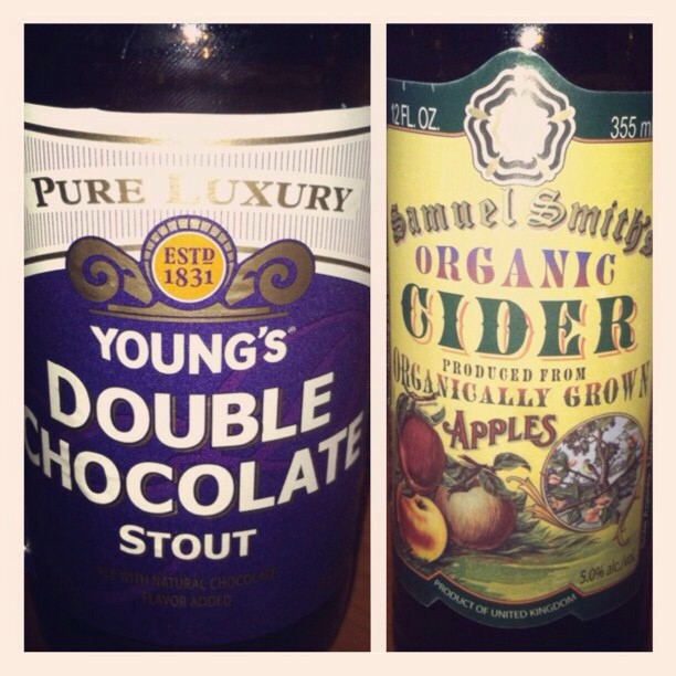 Young's Double Chocolate Stout y Samuel Smith's Organic Cider vía @omy_rmz en Instagram