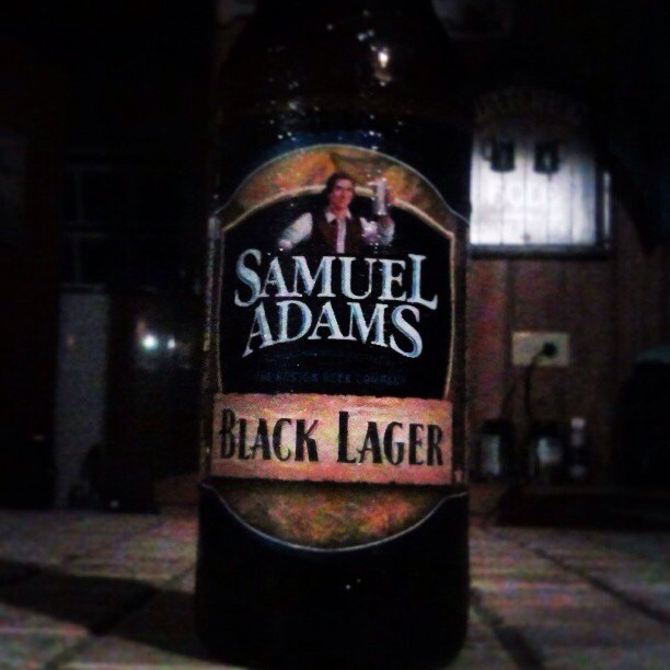 Samuel Adams Black Lager vía @valdorm