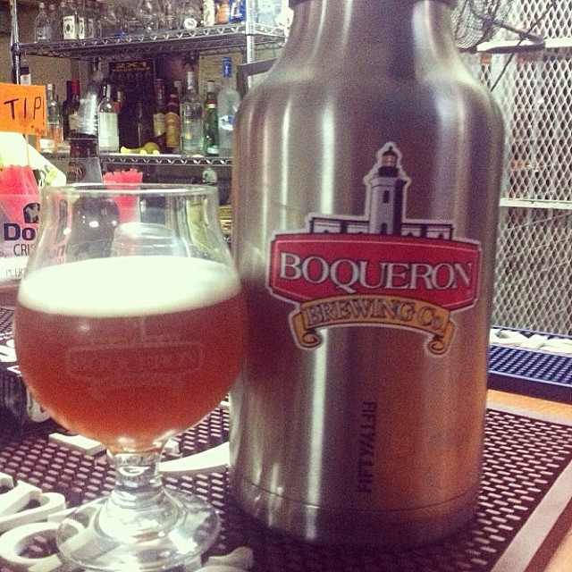 Gas Chambers de Boquerón Brewery vía @cmfrank en Instagram