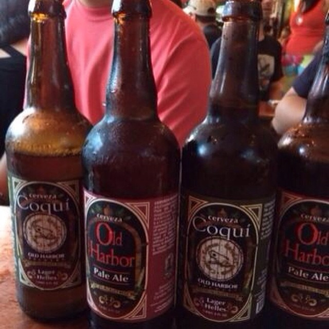 Cervezas de Old Harbor en Casa Bavaria vía @deby531