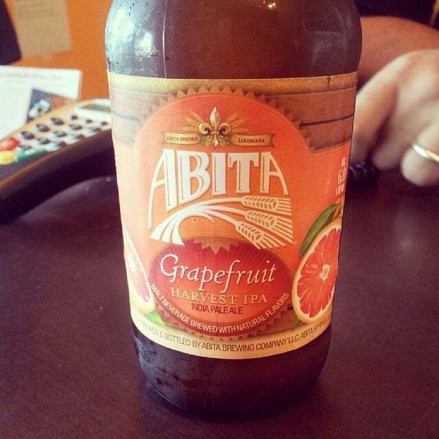Abita Grapefruit Harvest IPA vía @emekatreberesei en Instagram