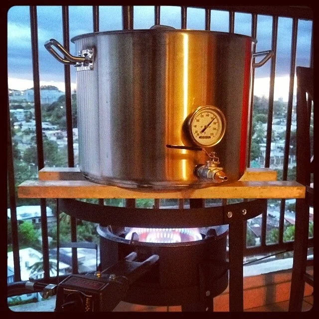 Homebrewing vía @adejesus80 en Instagram