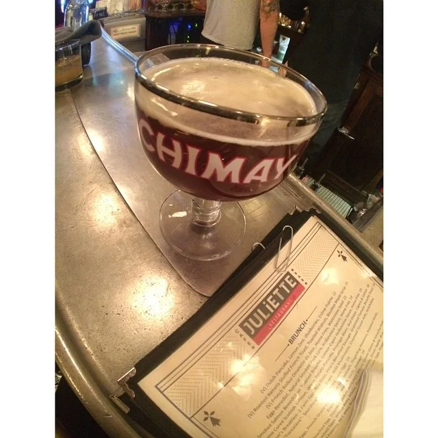 Chimay Red vía @desi_lani en Instagram