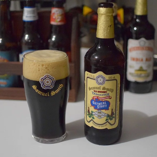 Samuel Smith Oatmeal Stout vía @g_i_o_v_a en Instagram