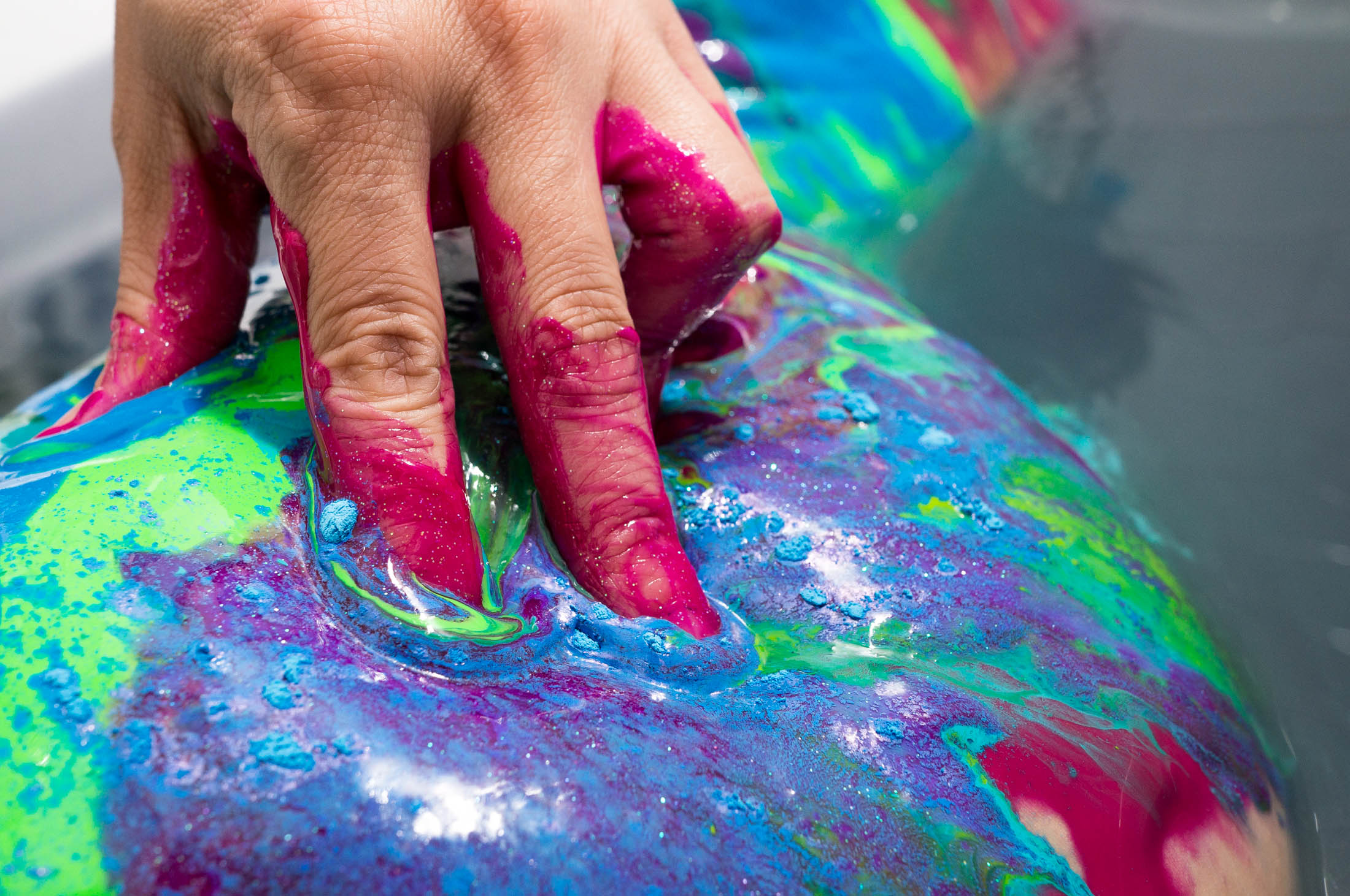 Camille getting her hands dirty. See more at instagram.com/camille_dp