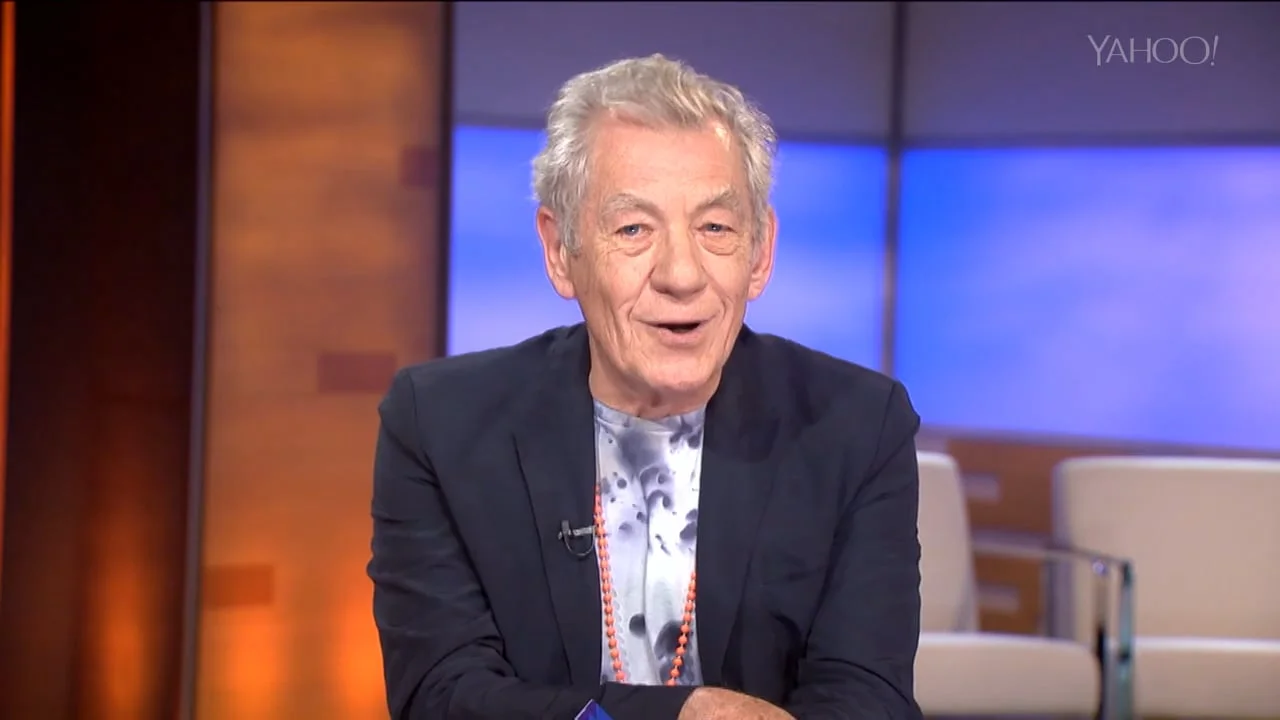 Ian McKellen Reads Taylor Swift