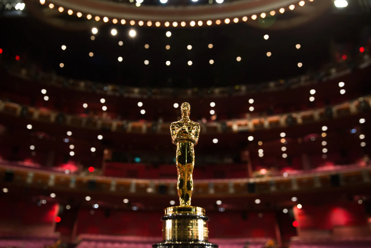 Oscar-Statuette_1-1280x854.jpg