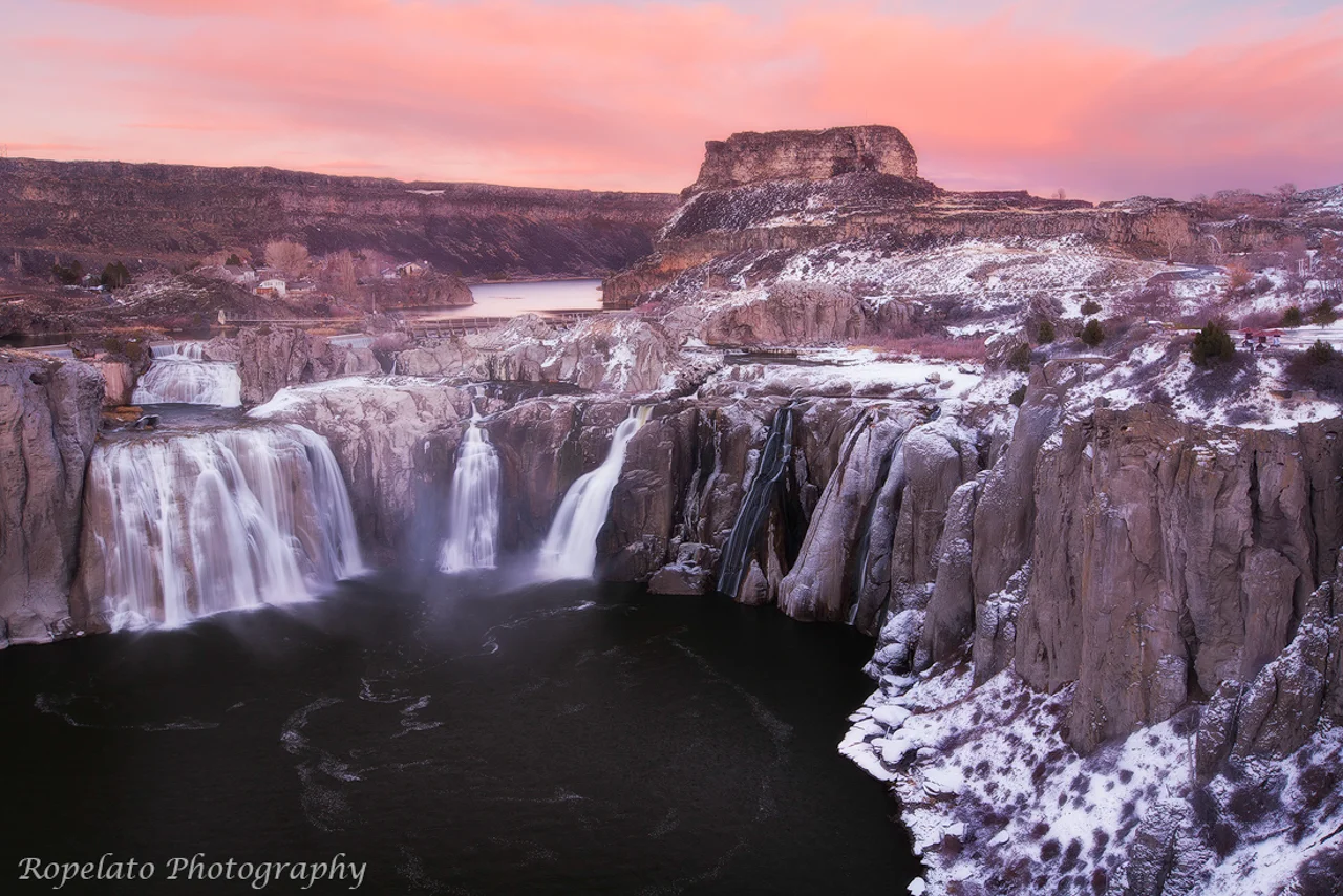 Shoshone Falls