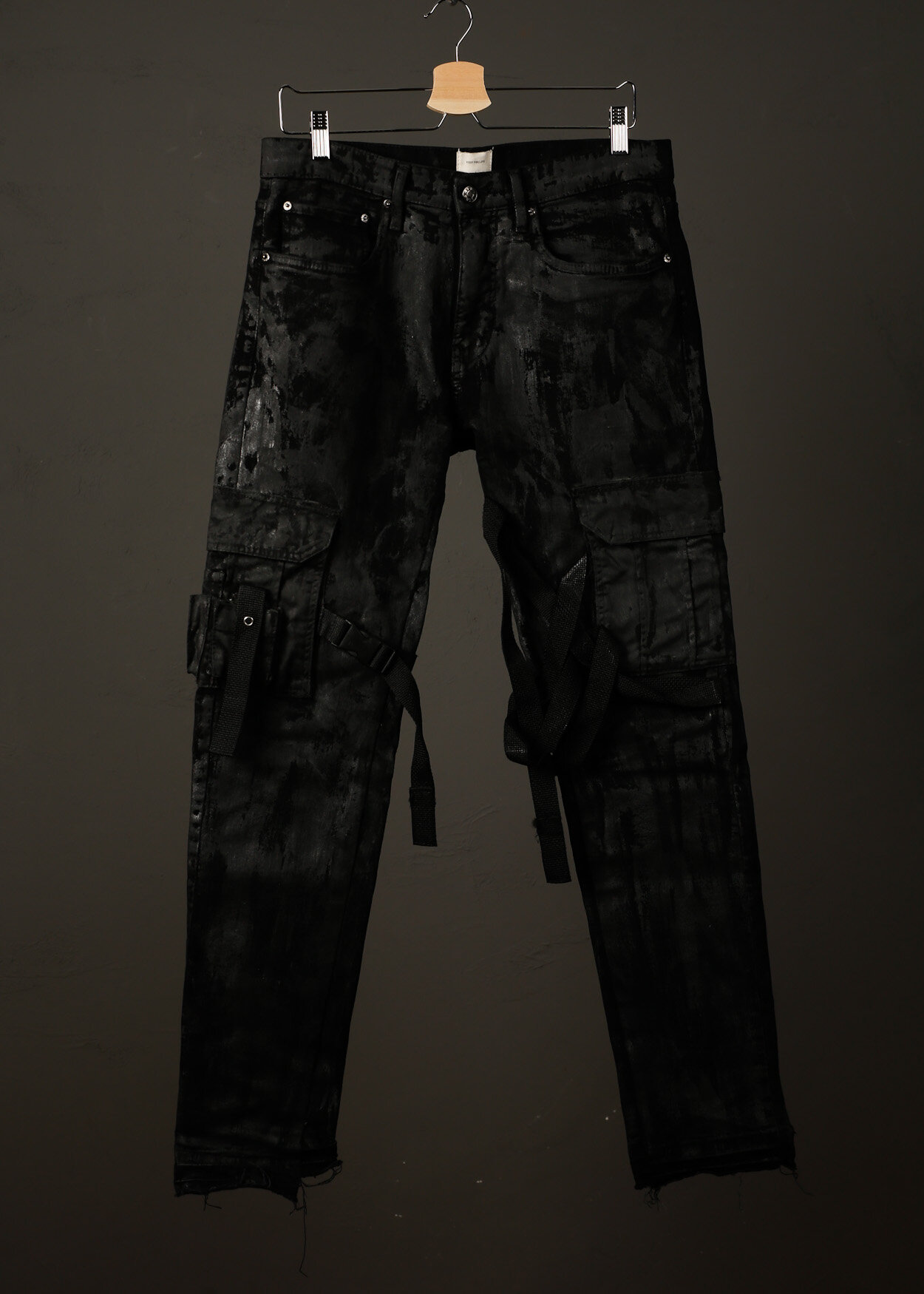 Kody Phillips Bondage Jeans — Tamaio