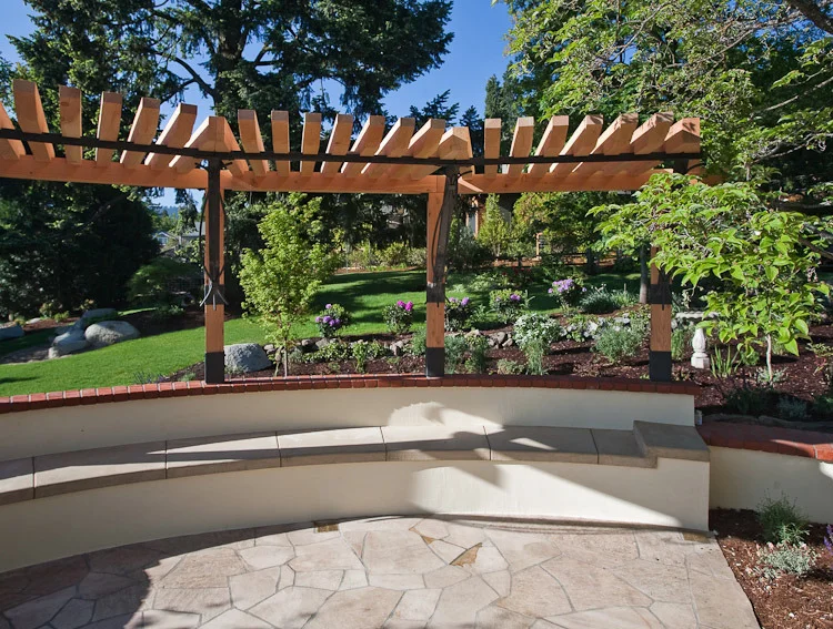 curved arbor & bench