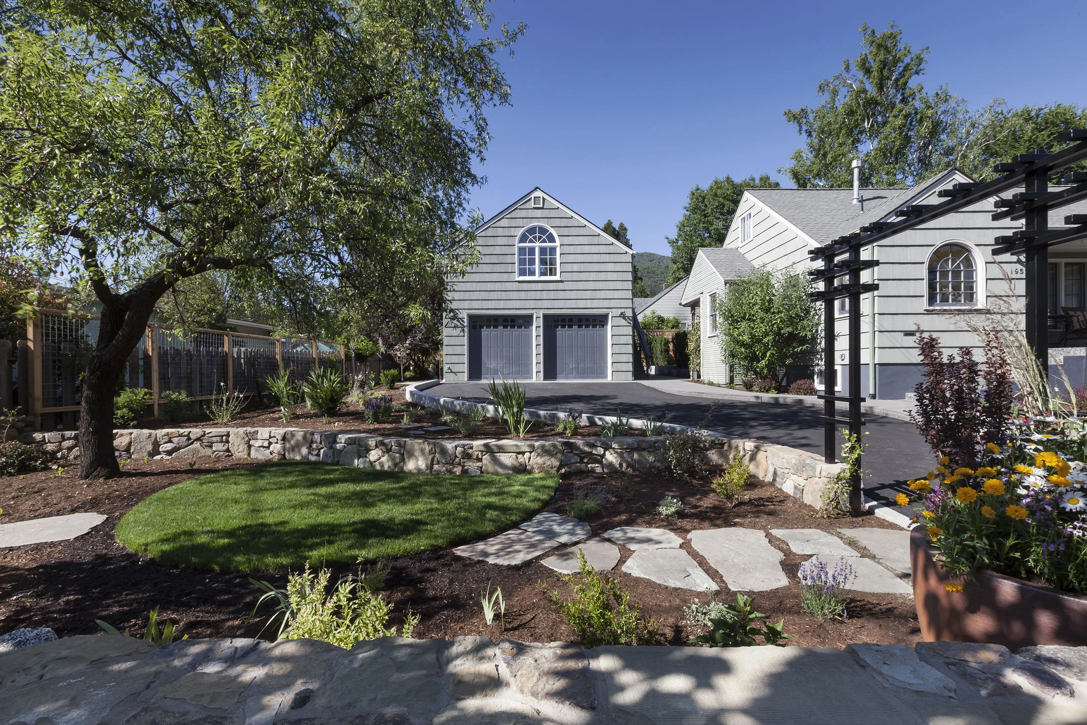 Van Ness_0590_web.jpg