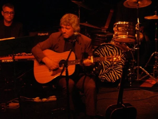 The Possum Song. Live at the Darlinghurst Theatre. John, Darrell and Ward's Kick Drum.