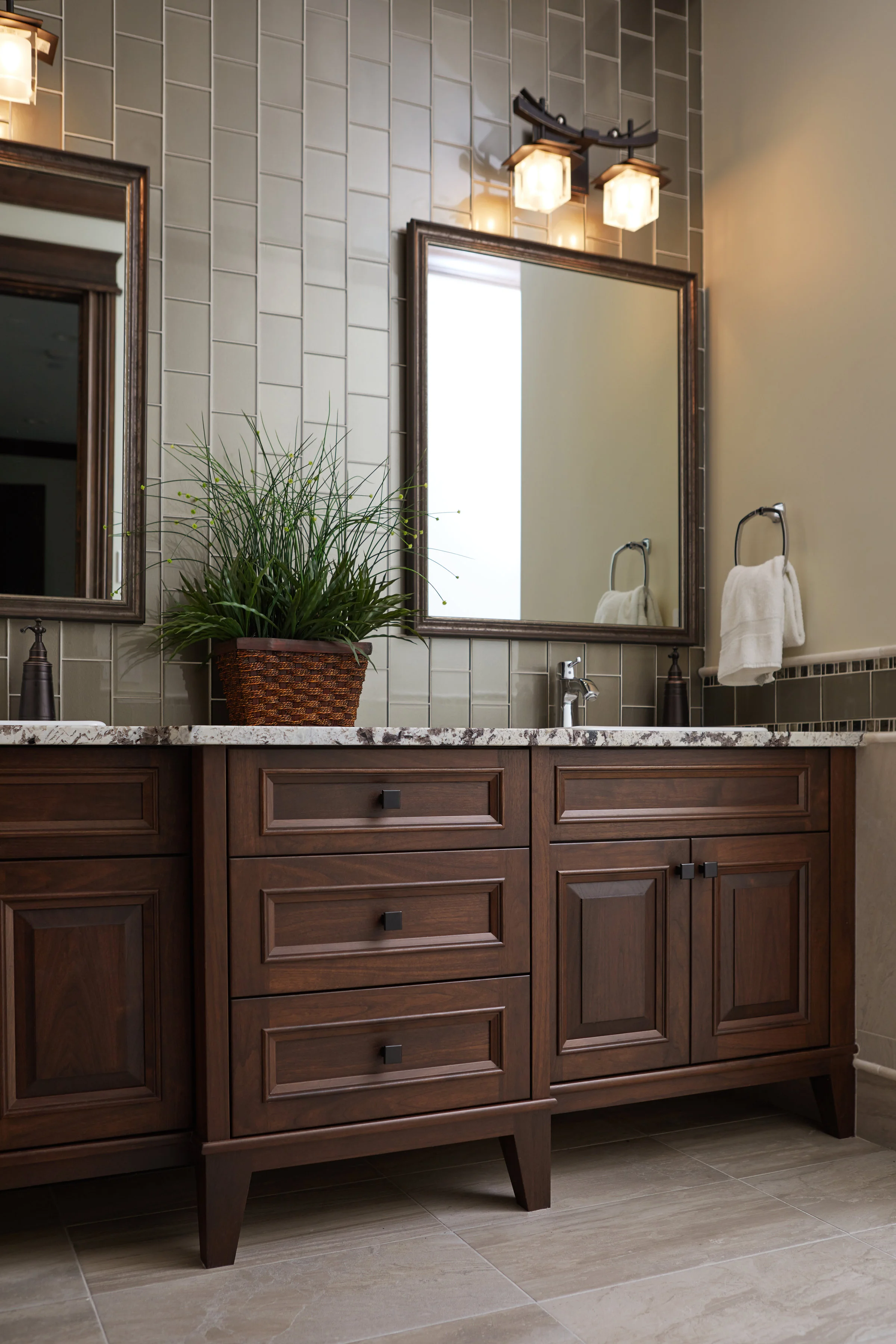 Distinctivehomesvanhorne6370.jpg