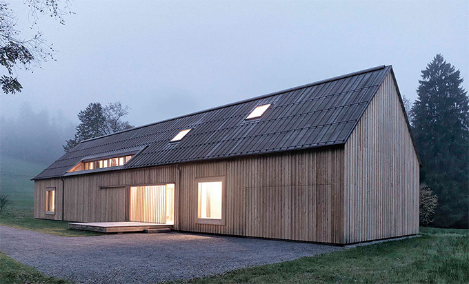 Haus am Moor by Bernardo Bader