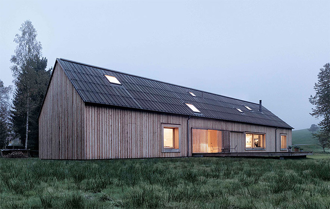 Haus am Moor by Bernardo Bader