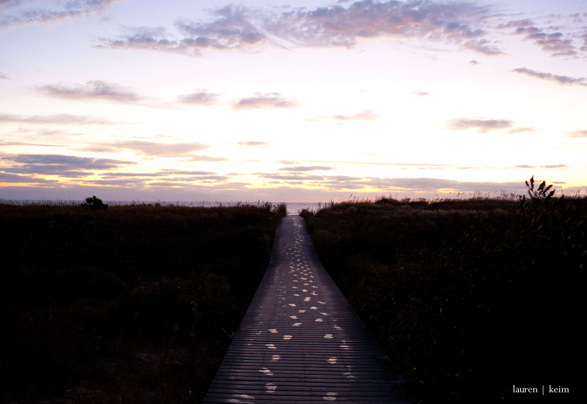 footpath :: Canon 5D MII, 35mm
