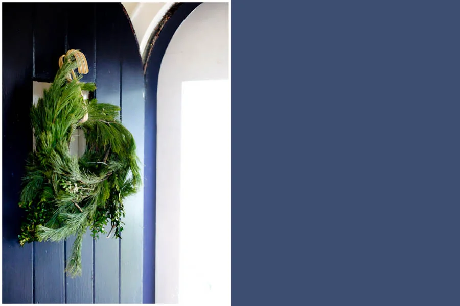 Wreathed | Fuji X-E2, 35 mm