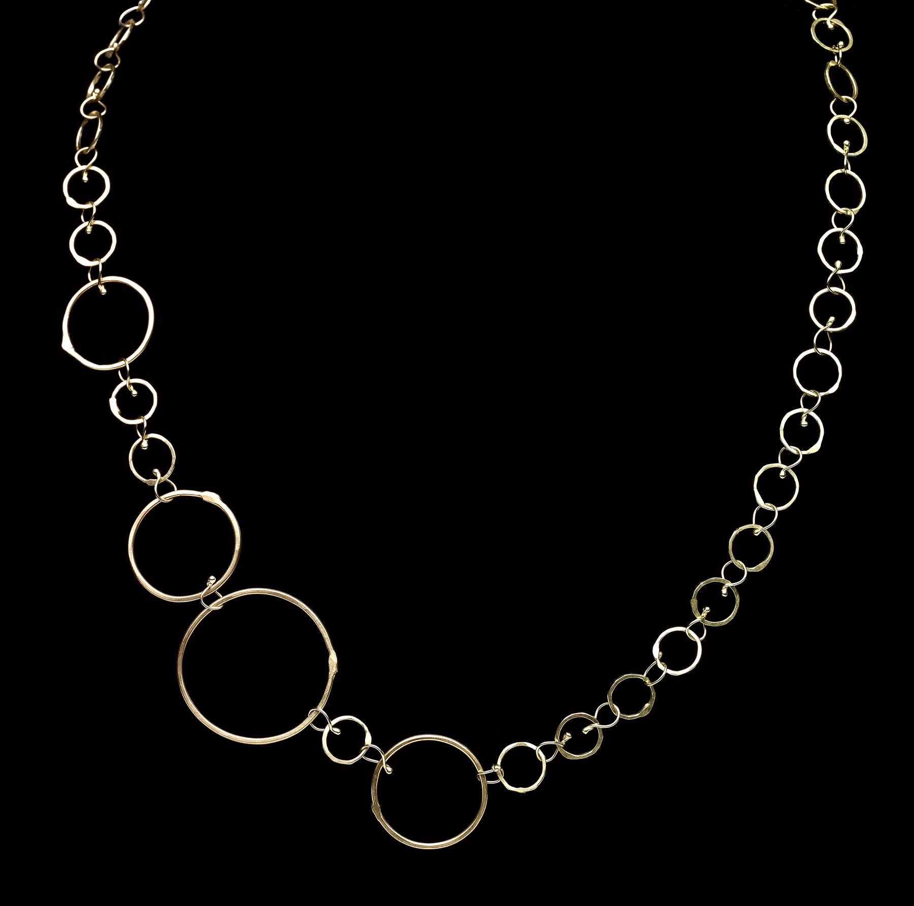 ASYMMETRICAL-CIRCLE-FLAT-CH.jpg