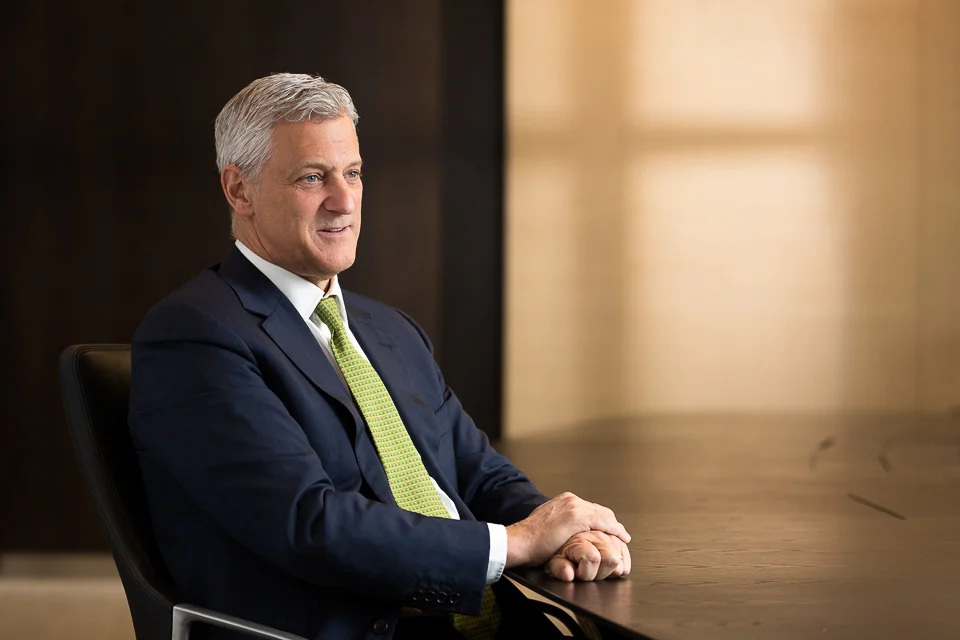 corporate photographer london, bill winters, standard chartered bank, ceo
