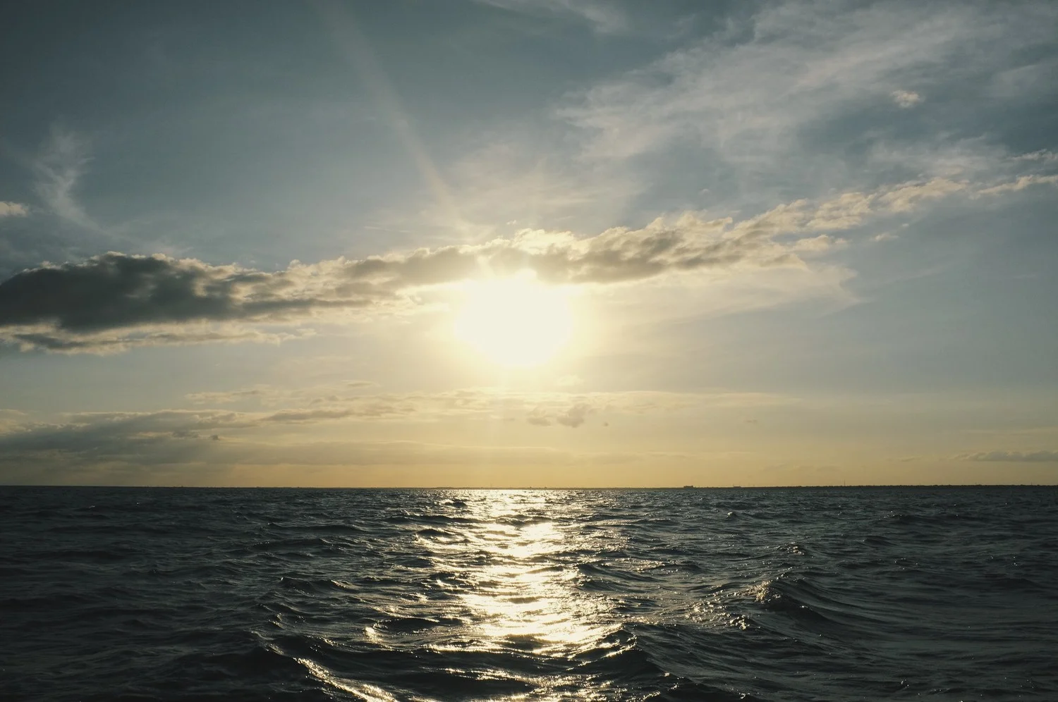 Nowhere to go, nowhere to be: Sunday, Sailing, Sunset