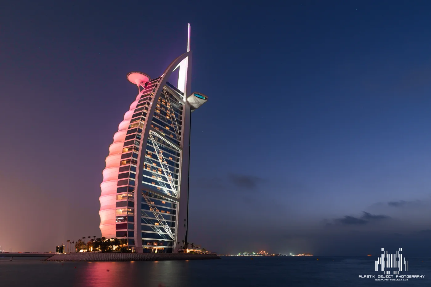 I always heard the sunsets in the Persian Gulf were amazing. Now I know they are!