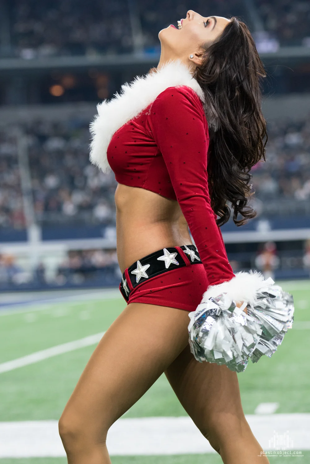 20171224_DalvsSea_cheer_Alexis-5.jpg
