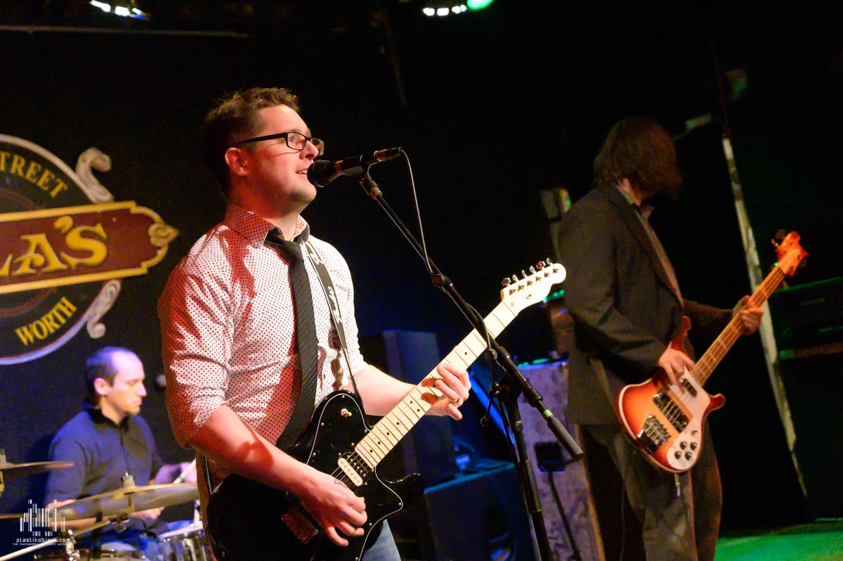 Josh And The Jet Noise-2.jpg