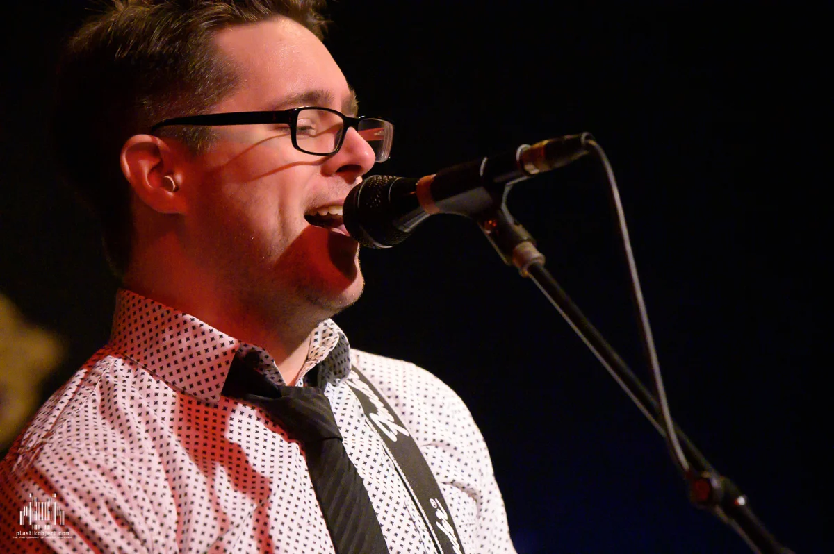Josh And The Jet Noise-12.jpg