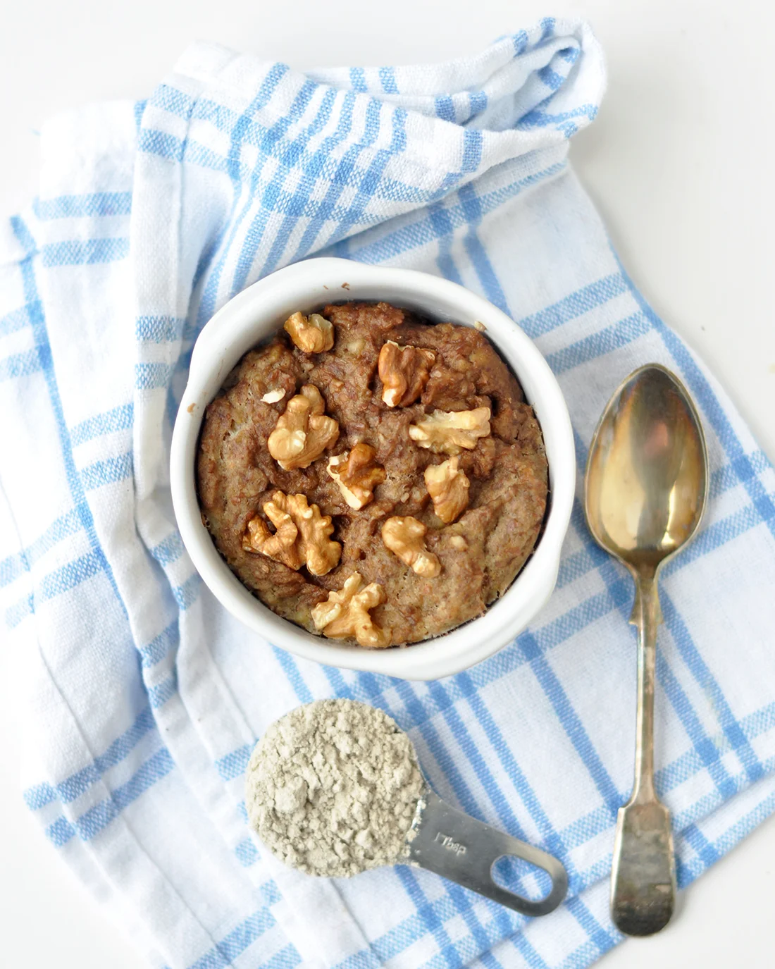 Banana Walnut Breakfast Cup Cake