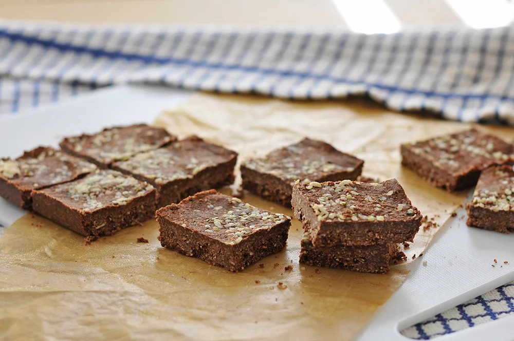 Hemp & Almond Choc Bites