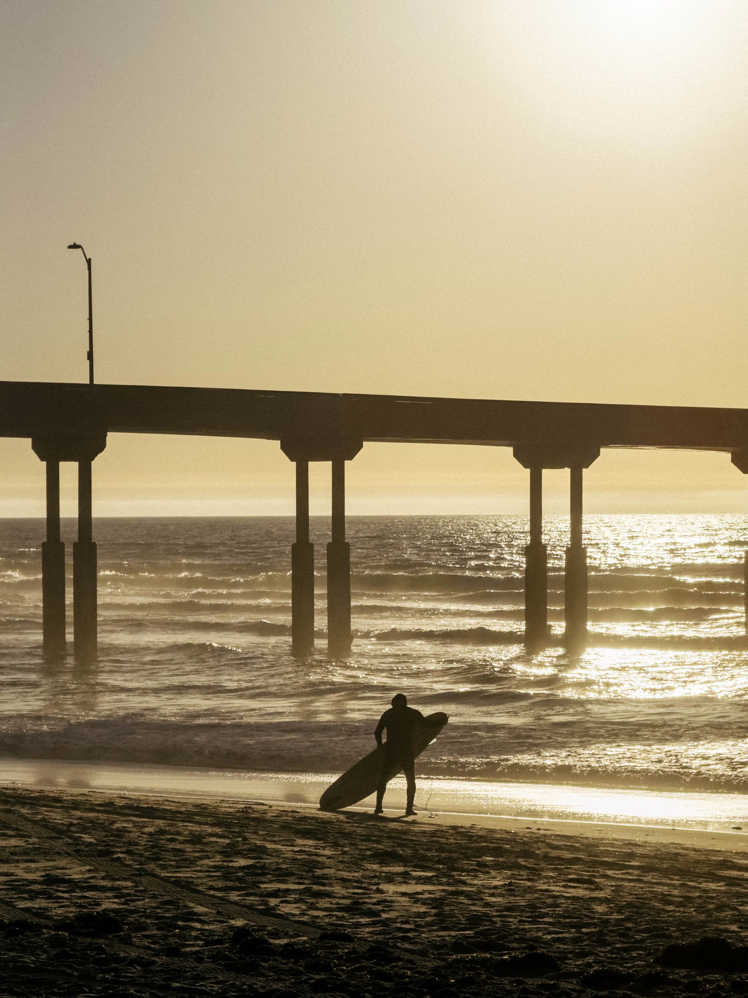 20250205164006-Surfer Sunset I-2025-02-05 19.40.07.jpg