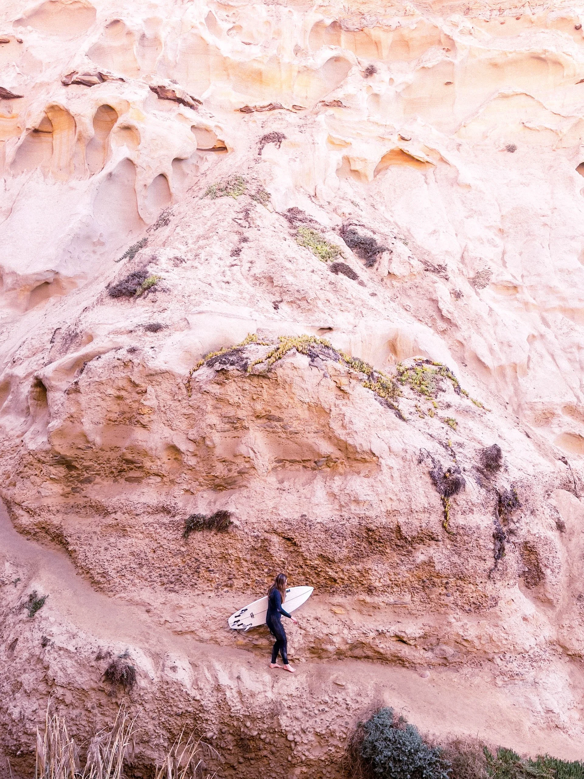 20250202094322-Passing By-2025-02-02 12.43.23.jpg