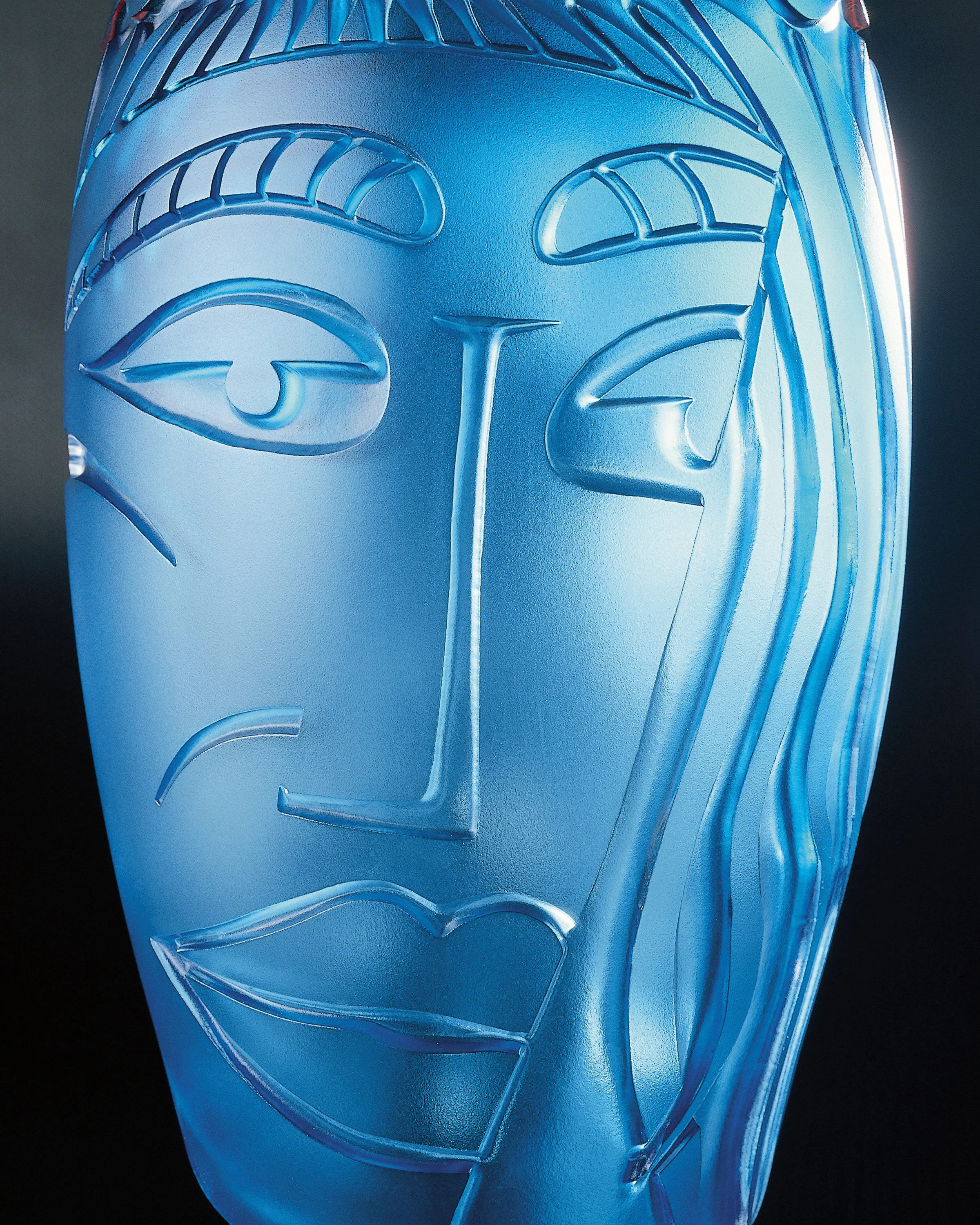 Sardina, 1986 @lamaisondaum 

Made at Daum Crystal, Nancy france

Photo by @susiecushner

#dandailey #contemporaryart #blownglass #drawing #sardina