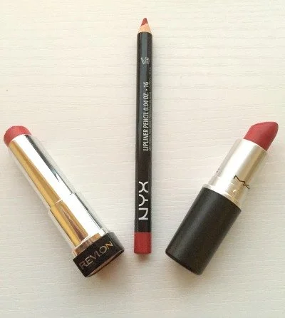 #60: How to Keep Lips Moisturized While Wearing M.A.C.'s Ruby Woo