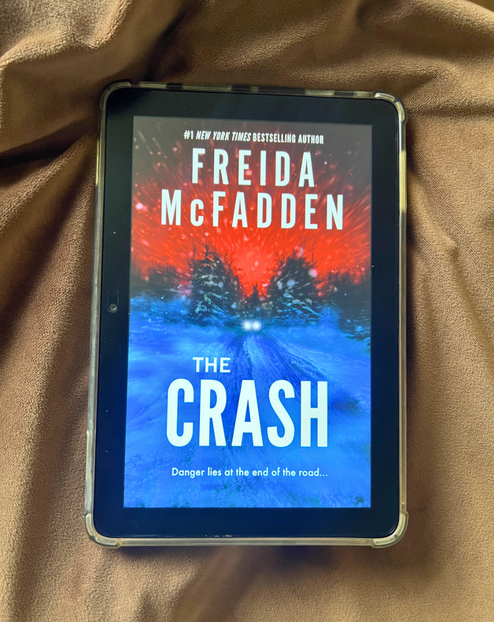 Book Review: "The Crash" by Freida McFadden
