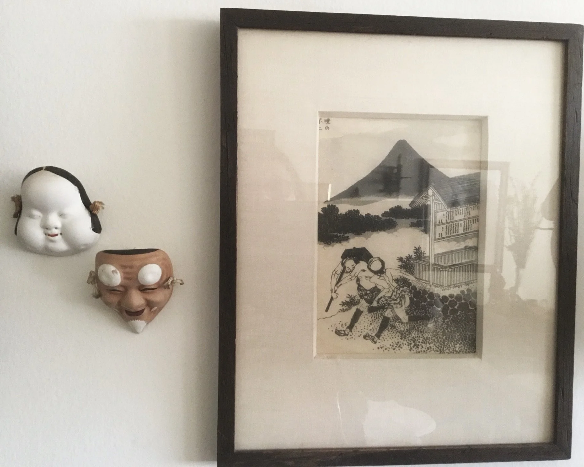 Japanese print and porcelain couple