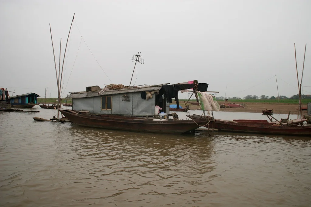 Houseboats on the Red River