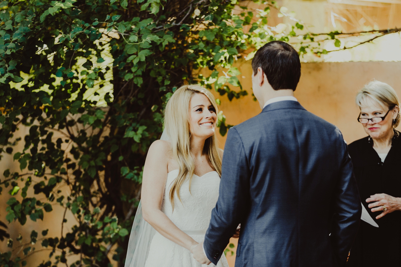 PaulSimonPhotography-Ashley+Robert-RoyalPalmsWedding_0041.jpg