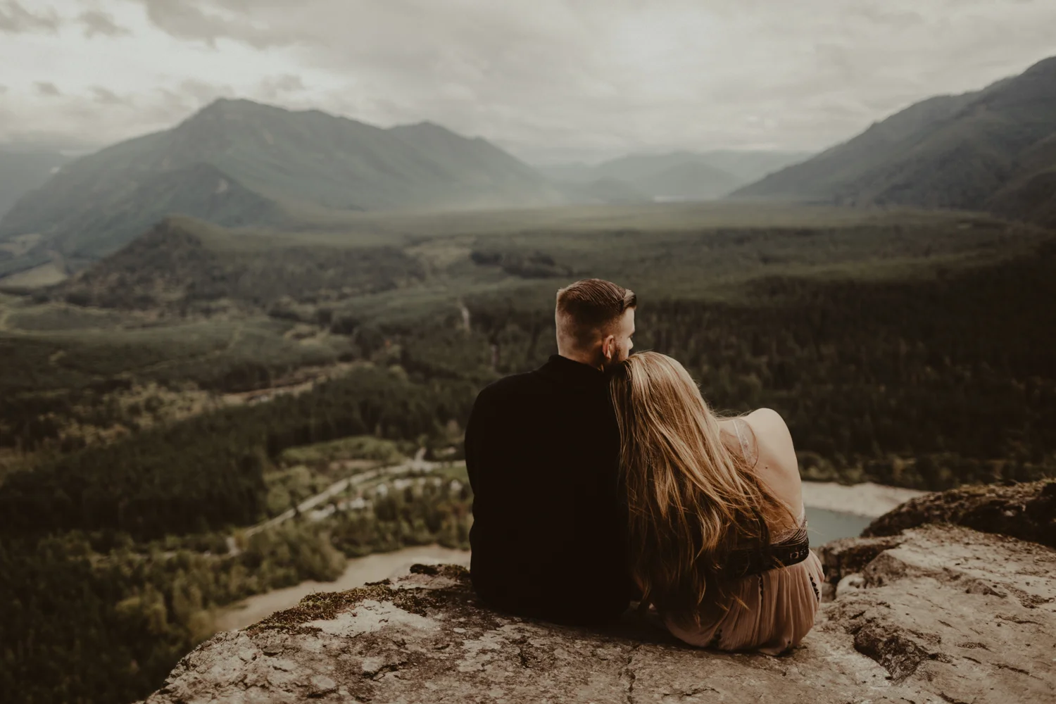 PaulSimonPhotography-Engagement-Contest-2016-5.jpg