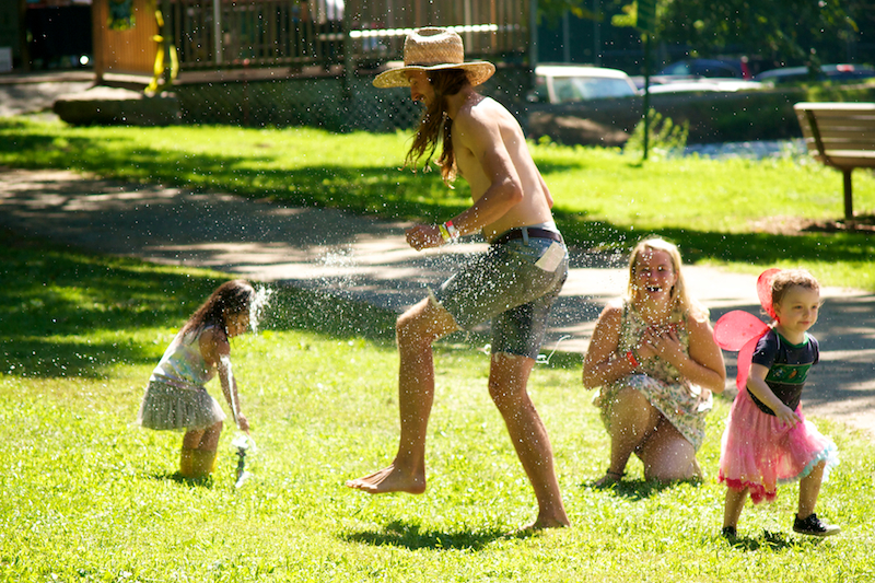 BFF_42_FunInTheSprinkler.jpg