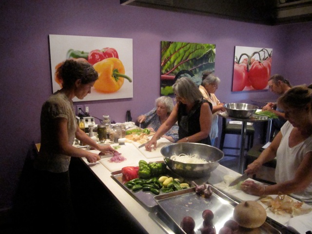 Here we are fermenting onions…This is a post of one of my early classes. I have taught hundreds all over the world since this post. I now teach online at Fermentation School. To learn how to become a lacto fermentation superstar take one of my self-…