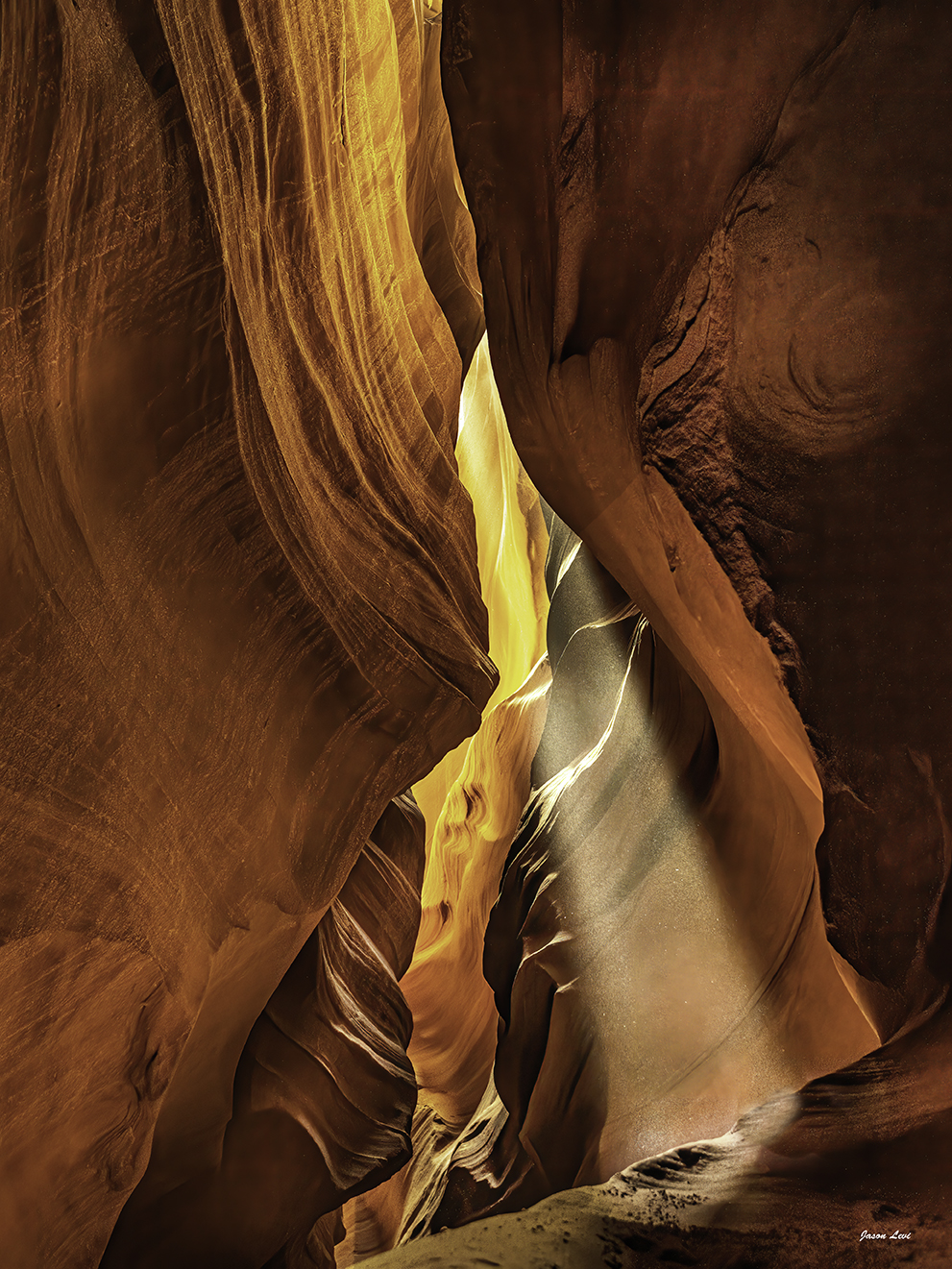 ANTELOPE CANYON LIGHT SLITFINALSMALL.jpg