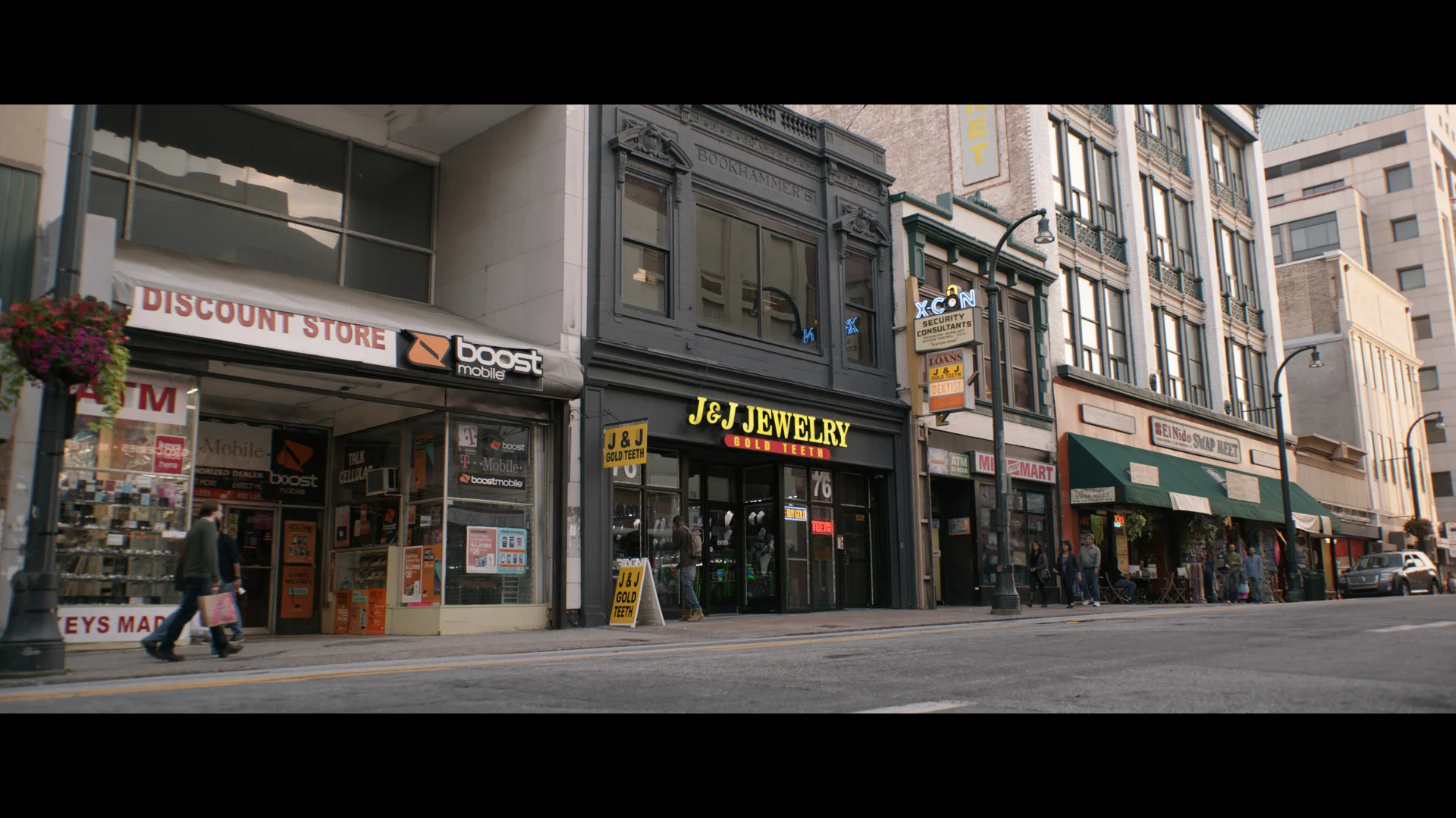 9c_ExtXConFilmStill.jpg
