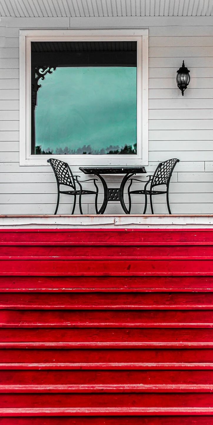 Red Treads