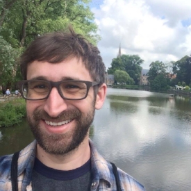 Drew Zolides (@dzolides) is an Assistant Professor of Digital Media at Xavier University. Co-hosts Smarten Up