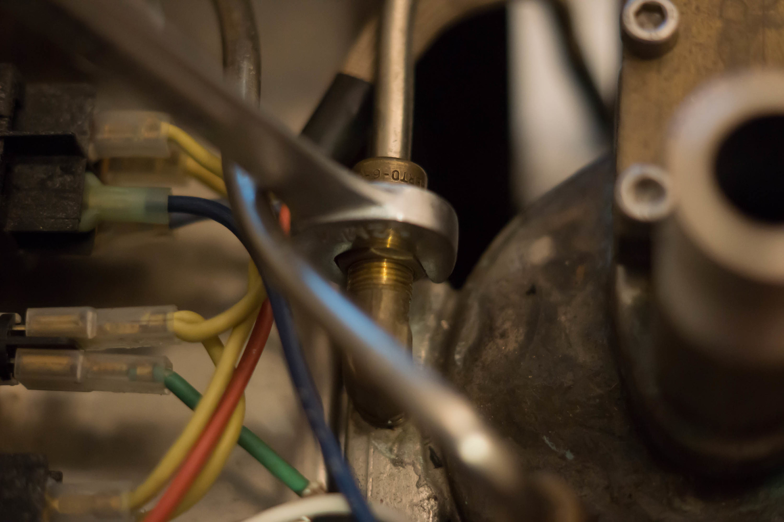 7. Reattach this coupling and finish tightening the screws. You're done.