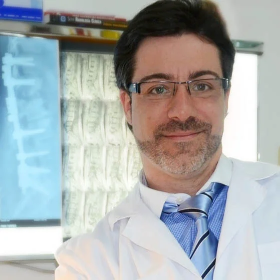 Dr. Santiago Solsona Colegiado num 34.842