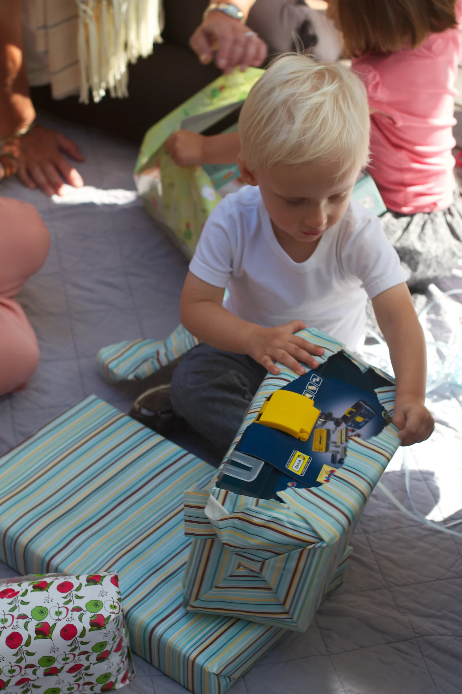 Karla og Anton 2 år 2013_08_10 7.jpg