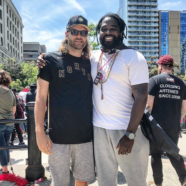 Couple town folk doing city tings.
Raptor Parade was a madness but as a longtime fan, worth it.
#wethenorth #boardmangetspaid
#soulyve #millcreek #chefabouttown
