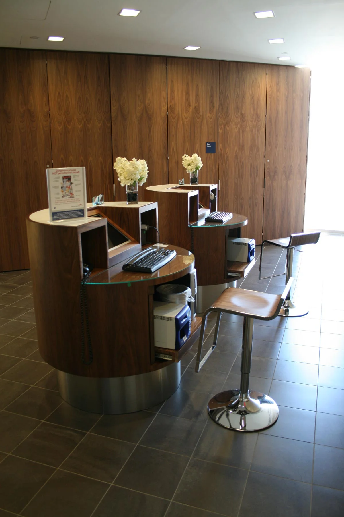 British Airways Galleries Lounge | Newark Int'l